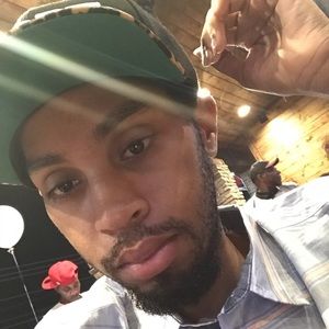 Meet your Posher, Malcolm